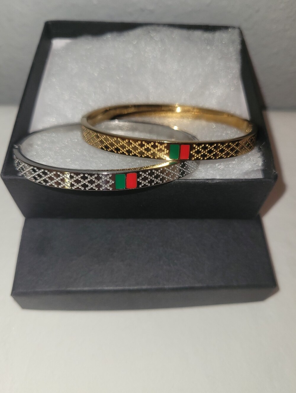 Luxury Style Bracelets - Picture 11 of 13